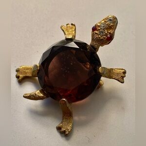 Vintage Turtle Brooch Purple Large Faceted Glass Stone Pin Rhinestones MONET